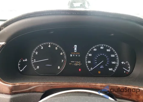 2012 Hyundai Equus Signature z USA, uszkodzony, nr VIN KMHGH4JH2CU056422